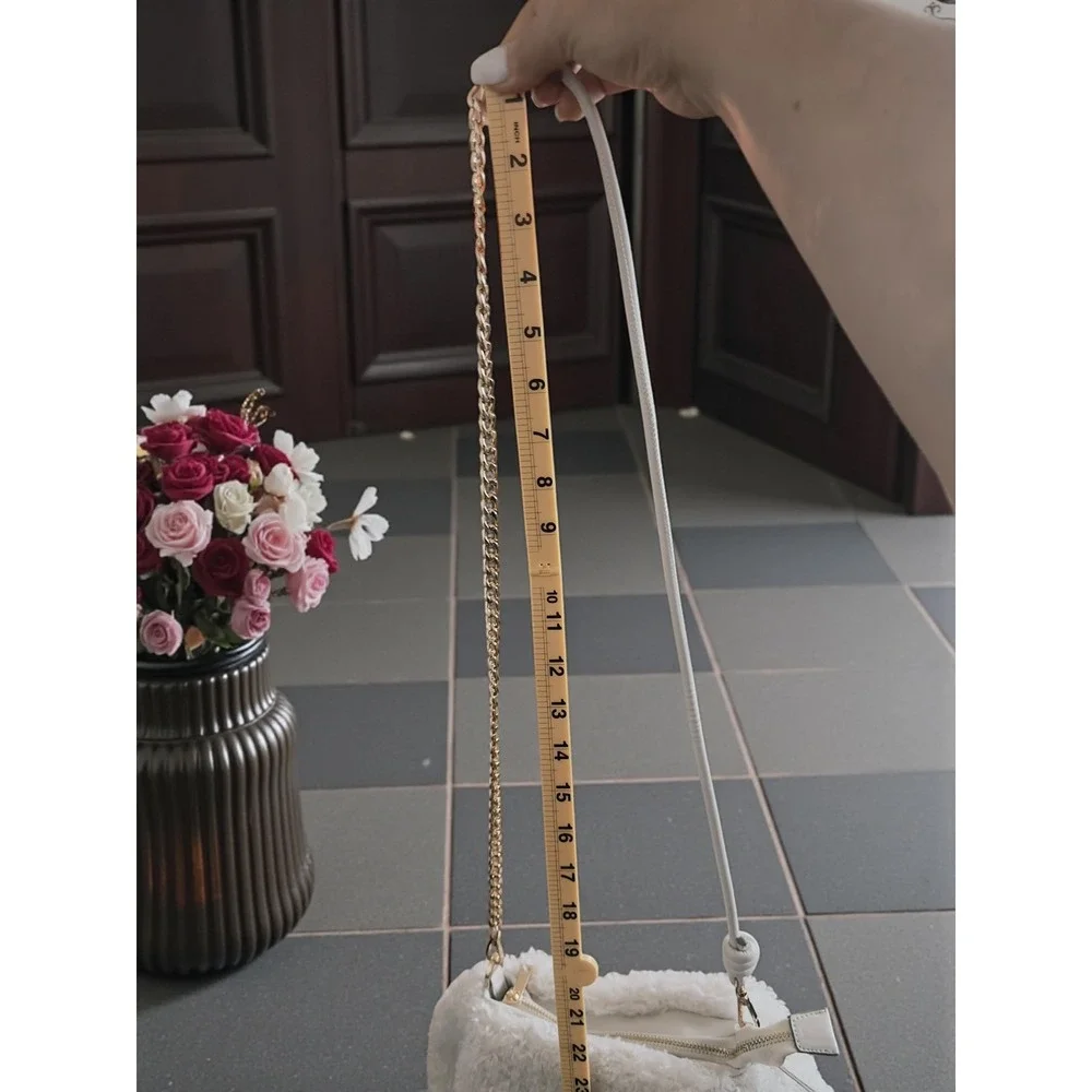 A New Day Fuzzy Sherpa Clutch Crossbody Purse Ivory Gold‎ Chain
